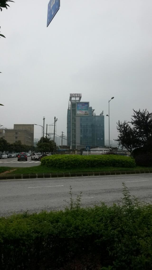 贵阳金阳杭州弯大酒店 